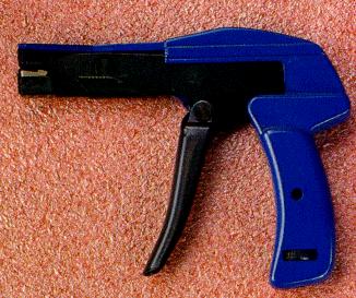Tie-gun2.jpg